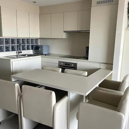 Bel Air - Comfortable With A Beautiful Sea View T70